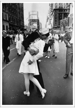 Beso de la victoria en Times Square (POSTER 32x45)